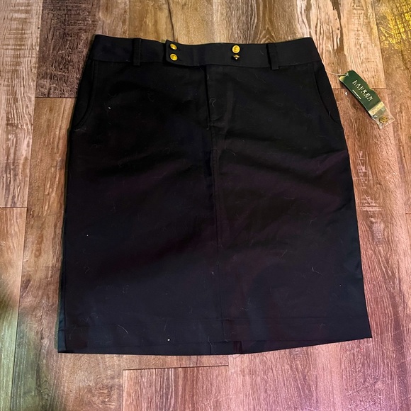 Woman’s mid length black skirt with gold button detail - Picture 1 of 3